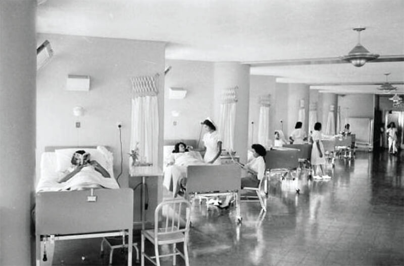 Figura 17. Sala del Hospital Universitario de Caracas en 1956.