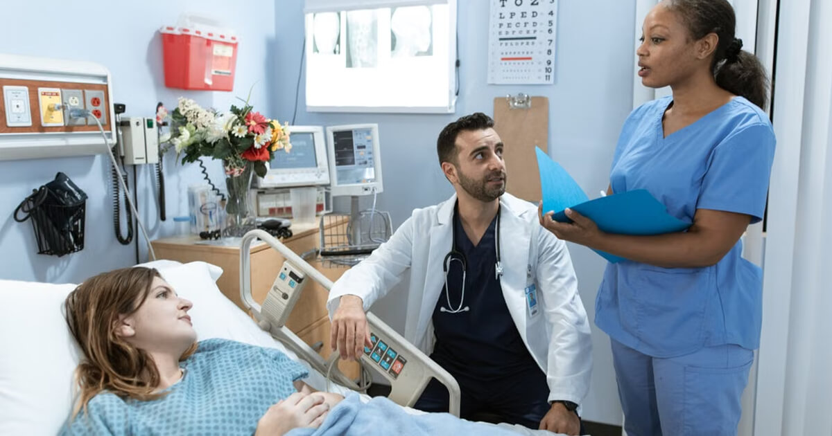 Características clínicas, y perfil microbiológico de pacientes hospitalizados con infección del tracto urinario en el Centro Médico de Caracas